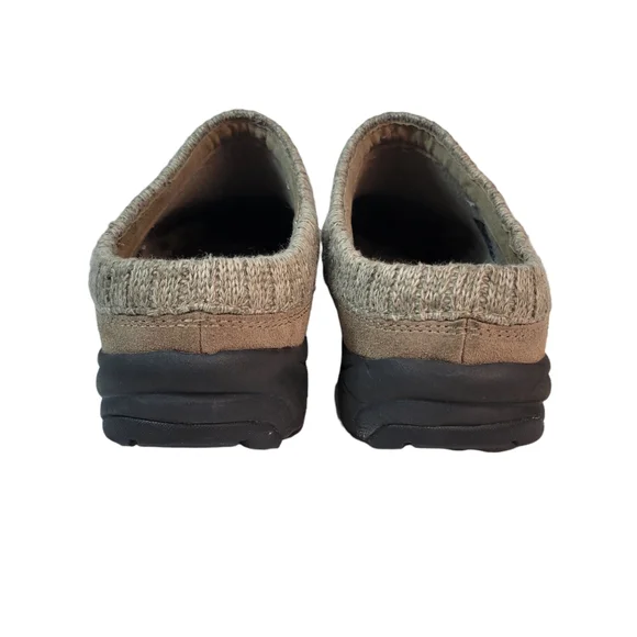 Vionic Arbor Slip-On Clogs - Picture 3 of 8